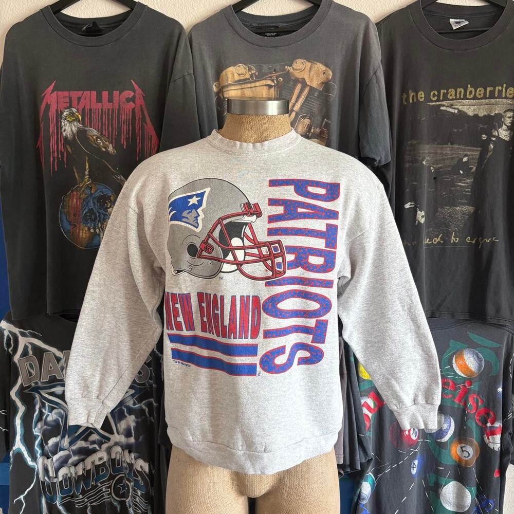 Vintage 1990s New England Patriots Crewneck